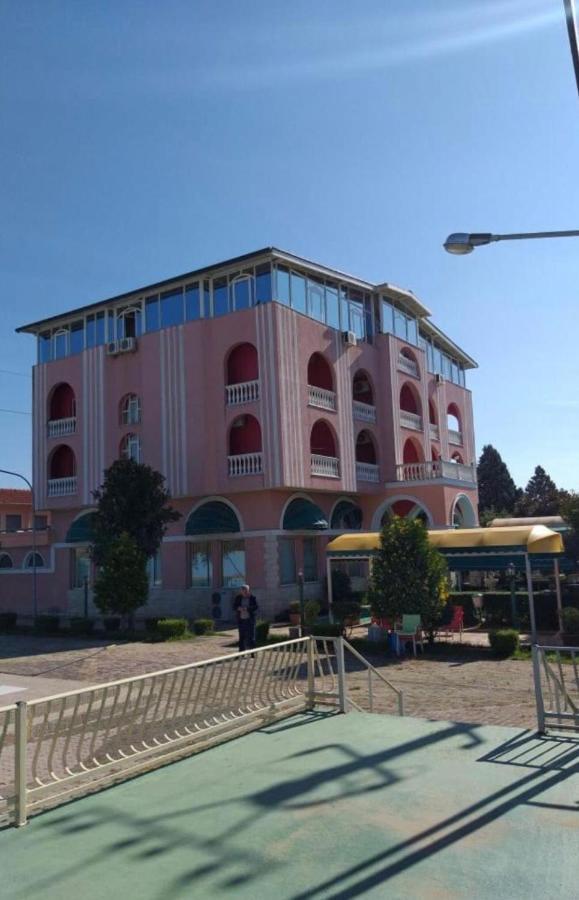 Hotel Meteor Shkodra Exterior foto